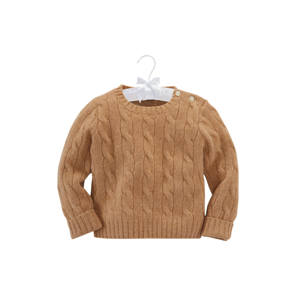Le pull en cachemire torsadé iconique