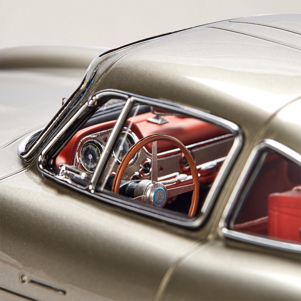 Mercedes Benz Gullwing Coupe for Home Ralph Lauren IE