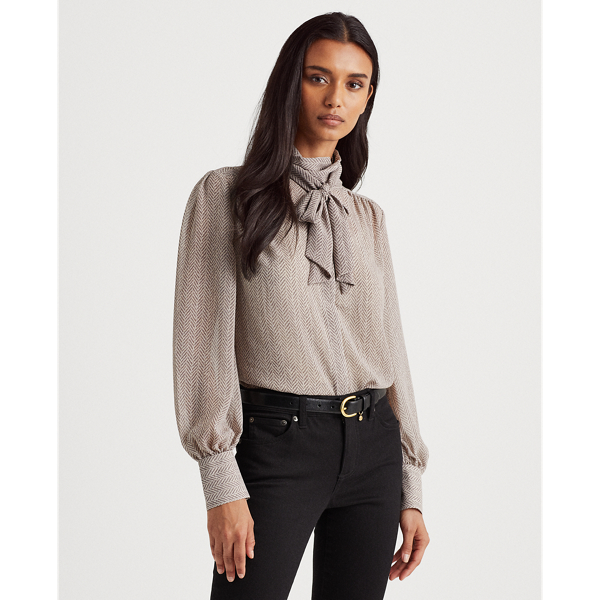 Camicetta in georgette con fiocco