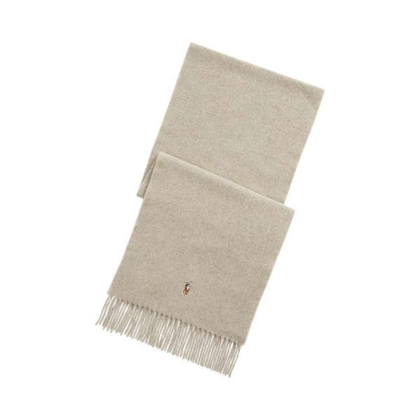 Christmas gift guide for him: scarf