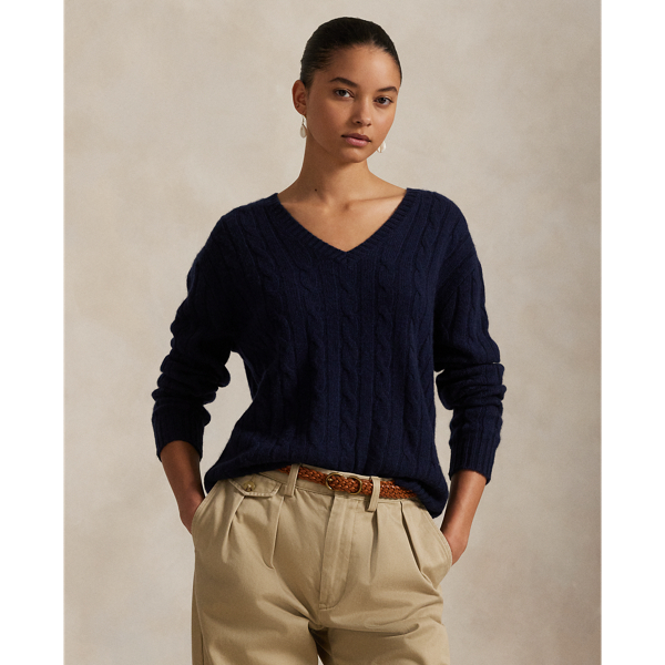 Relaxed Fit Cable Cashmere Sweater