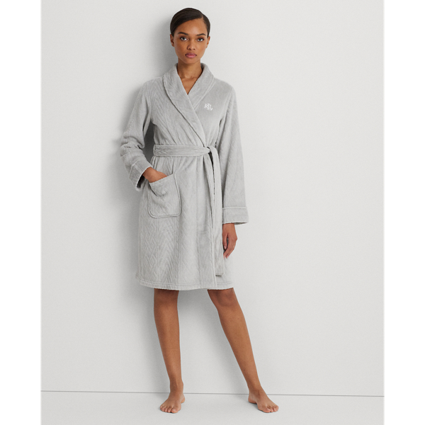 Short Shawl-Collar Robe